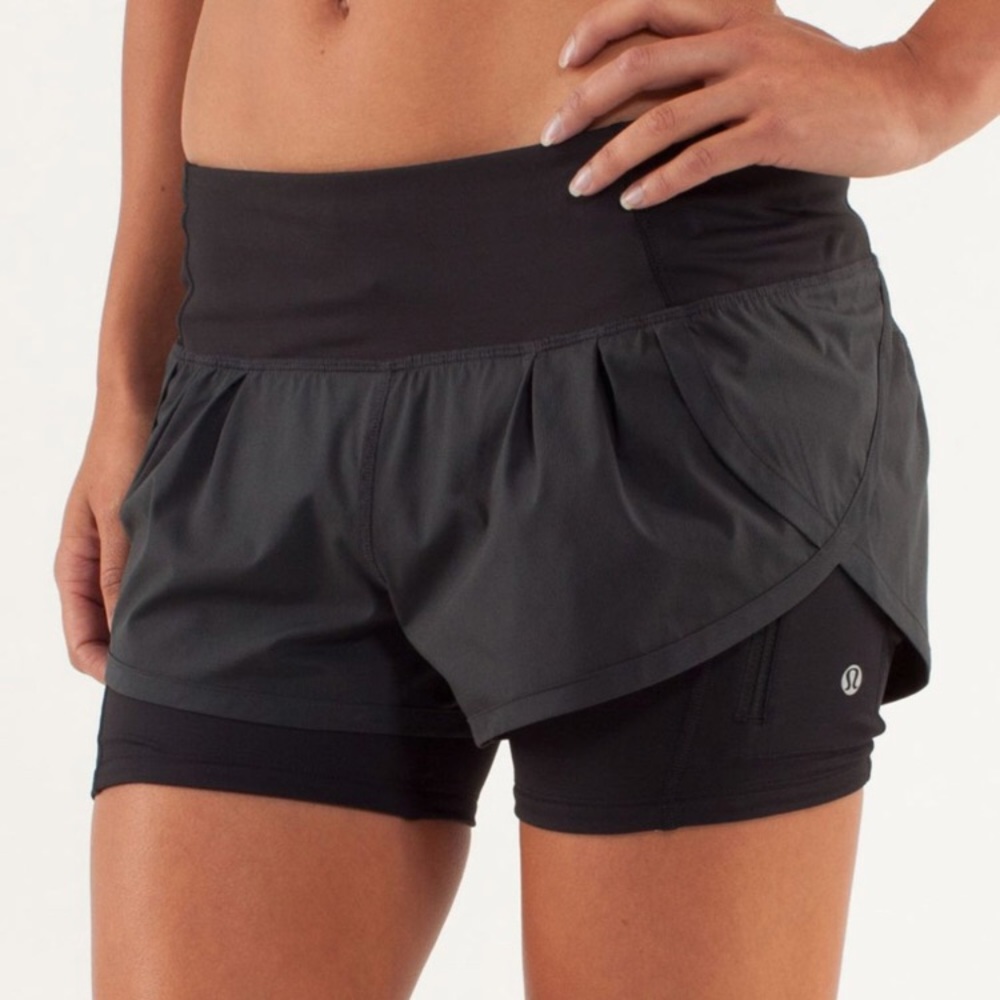 Lululemon black speed run squad shorts